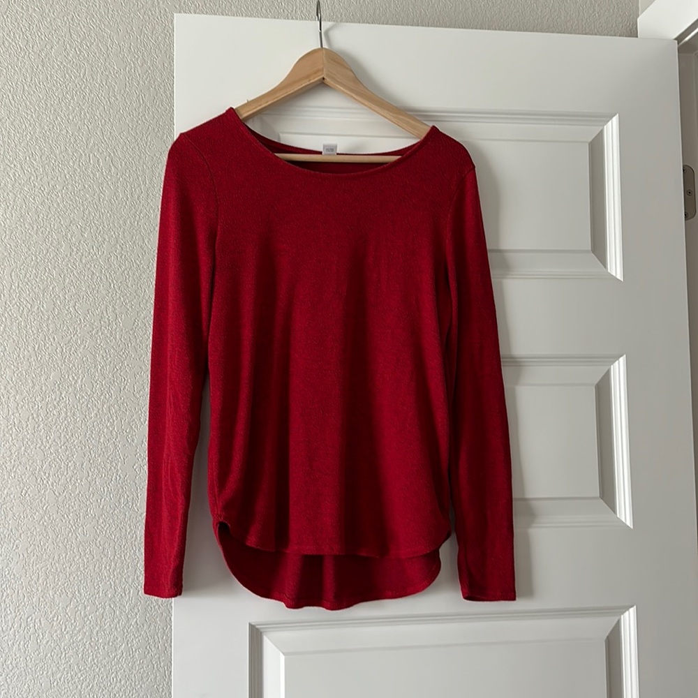 Red Old Navy long sleeve top